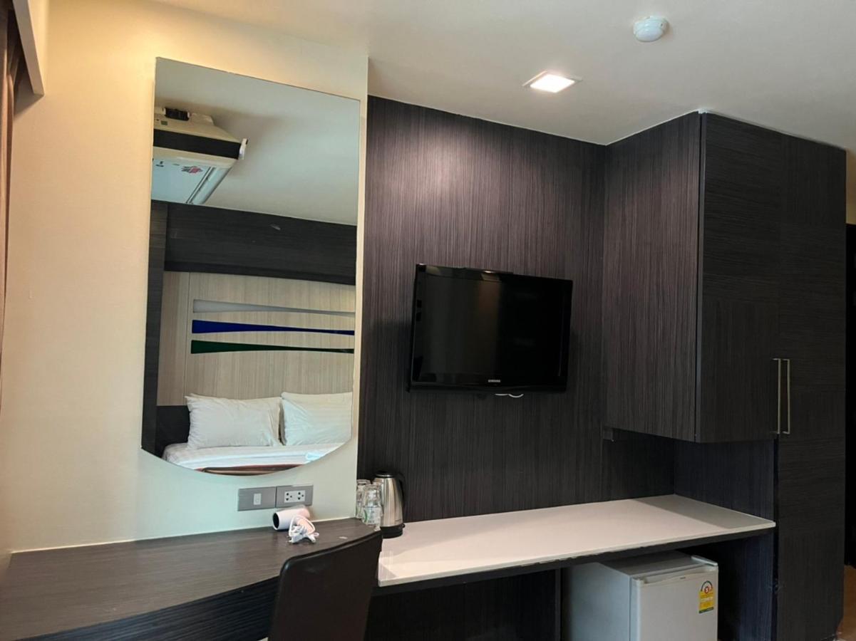 Orion Rooms Sukhumvit 11 Bangkok Luaran gambar
