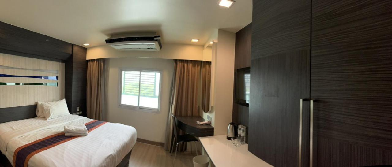 Orion Rooms Sukhumvit 11 Bangkok Luaran gambar